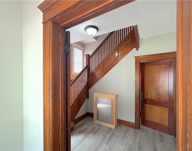 3565 Oneida Street - Photo Thumbnail 10