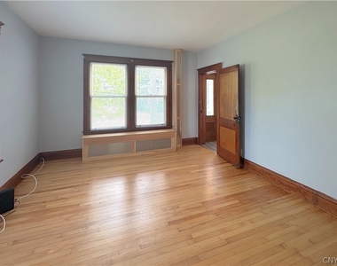 3565 Oneida Street - Photo Thumbnail 14