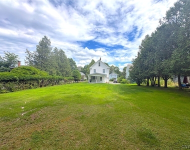 3565 Oneida Street - Photo Thumbnail 5