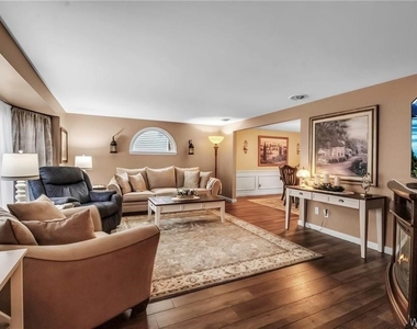 97 Tartan Lane - Photo Thumbnail 2