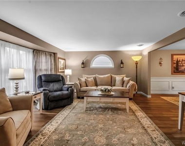 97 Tartan Lane - Photo Thumbnail 3