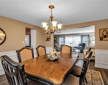 97 Tartan Lane - Photo Thumbnail 5