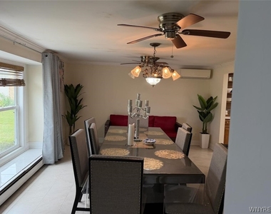 12 Brookedge Road - Photo Thumbnail 4