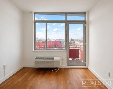184 Noll Street - Photo Thumbnail 3