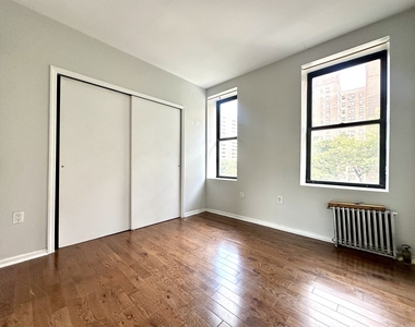 2254 5th Avenue - Photo Thumbnail 6