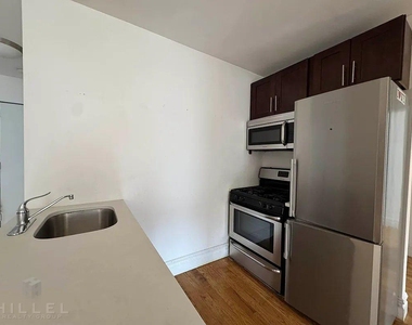 21-80 38th St. - Photo Thumbnail 3