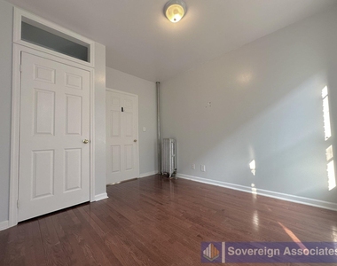 509 West 174th Street - Photo Thumbnail 4