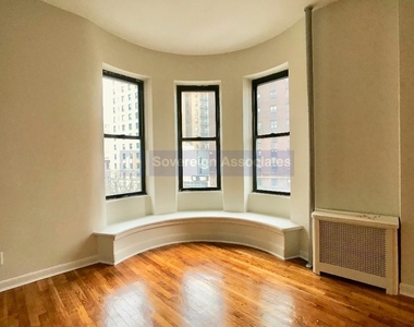 240 West 104th St - Photo Thumbnail 5