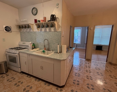 23-40 28th Street - Photo Thumbnail 11