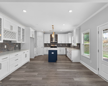 1226 Bloomsbury Lane - Photo Thumbnail 9