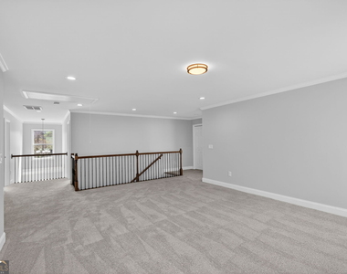 1226 Bloomsbury Lane - Photo Thumbnail 15