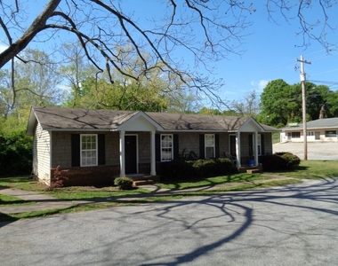 42 Robinson Street - Photo Thumbnail 1