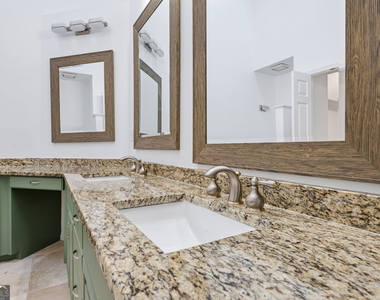 1809 Shelburne Ridge - Photo Thumbnail 31