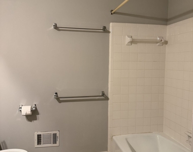 8282 Dawn Drive - Photo Thumbnail 9