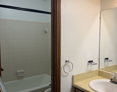 8282 Dawn Drive - Photo Thumbnail 11