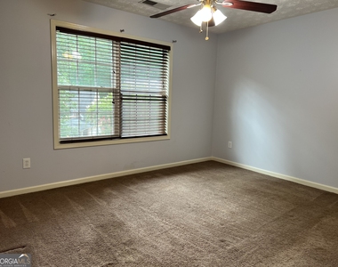 2401 Smoke Court - Photo Thumbnail 16