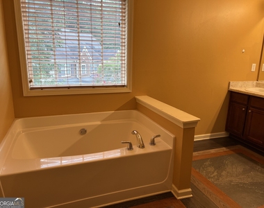 2401 Smoke Court - Photo Thumbnail 34