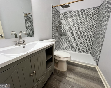 2401 Smoke Court - Photo Thumbnail 82