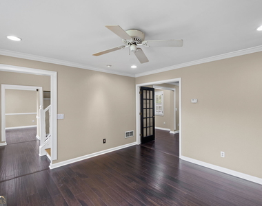 2680 Nicholas Court Ne - Photo Thumbnail 5