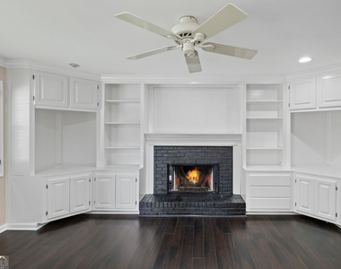 2680 Nicholas Court Ne - Photo Thumbnail 10