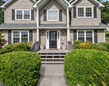 2680 Nicholas Court Ne - Photo Thumbnail 3