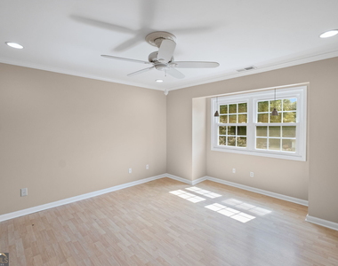 2680 Nicholas Court Ne - Photo Thumbnail 19