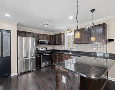 2680 Nicholas Court Ne - Photo Thumbnail 14