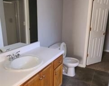 30 Princeton Court - Photo Thumbnail 9