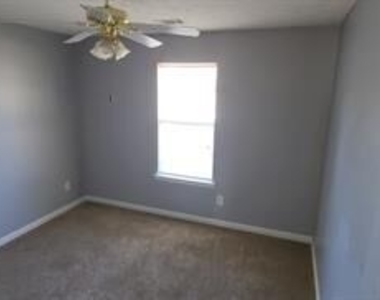 30 Princeton Court - Photo Thumbnail 11