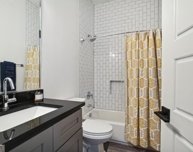 129 Holiday Avenue - Photo Thumbnail 12