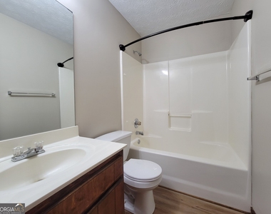 518 Carl Cedar Hill Road - Photo Thumbnail 10
