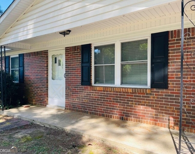 1331 Old Chipley Road - Photo Thumbnail 6