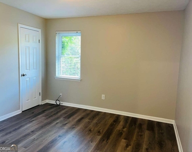 1331 Old Chipley Road - Photo Thumbnail 16