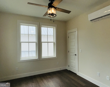107 Gardenia Lane - Photo Thumbnail 14