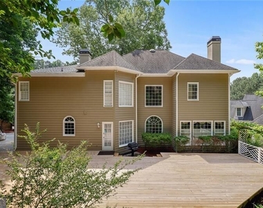 110 Weedon Court - Photo Thumbnail 3
