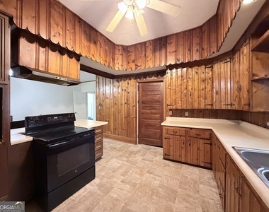 605 S Jefferson Street - Photo Thumbnail 15