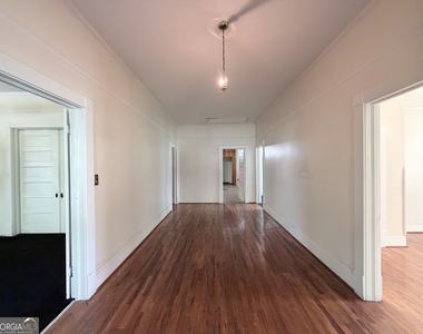 605 S Jefferson Street - Photo Thumbnail 2