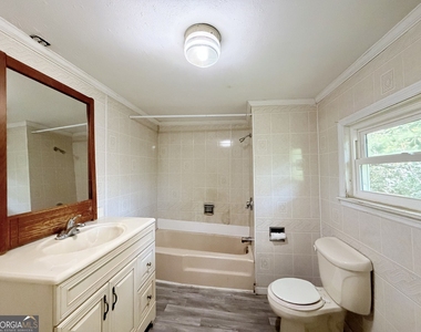 605 S Jefferson Street - Photo Thumbnail 11