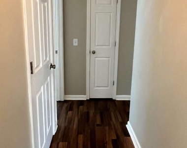 13101 Fairington Ridge Circle - Photo Thumbnail 15