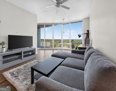 361 17th Street Nw - Photo Thumbnail 2