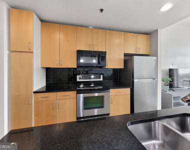 361 17th Street Nw - Photo Thumbnail 6