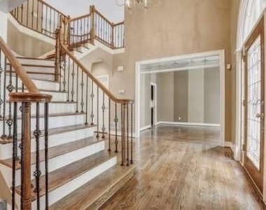 9485 Nesbit Lakes Drive - Photo Thumbnail 23