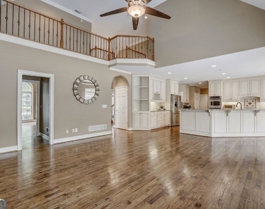 9485 Nesbit Lakes Drive - Photo Thumbnail 9