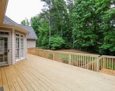 9485 Nesbit Lakes Drive - Photo Thumbnail 38