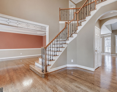 9485 Nesbit Lakes Drive - Photo Thumbnail 3