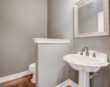 9485 Nesbit Lakes Drive - Photo Thumbnail 18