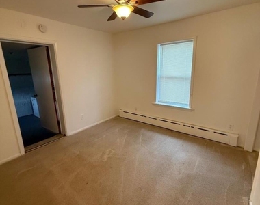 208 Bell Ave - Photo Thumbnail 6
