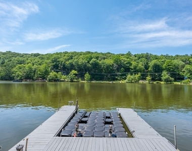 38 Oneida Ave - Photo Thumbnail 24