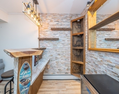 38 Oneida Ave - Photo Thumbnail 19