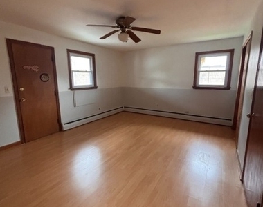 623 Bloomfield Ave. - Photo Thumbnail 9